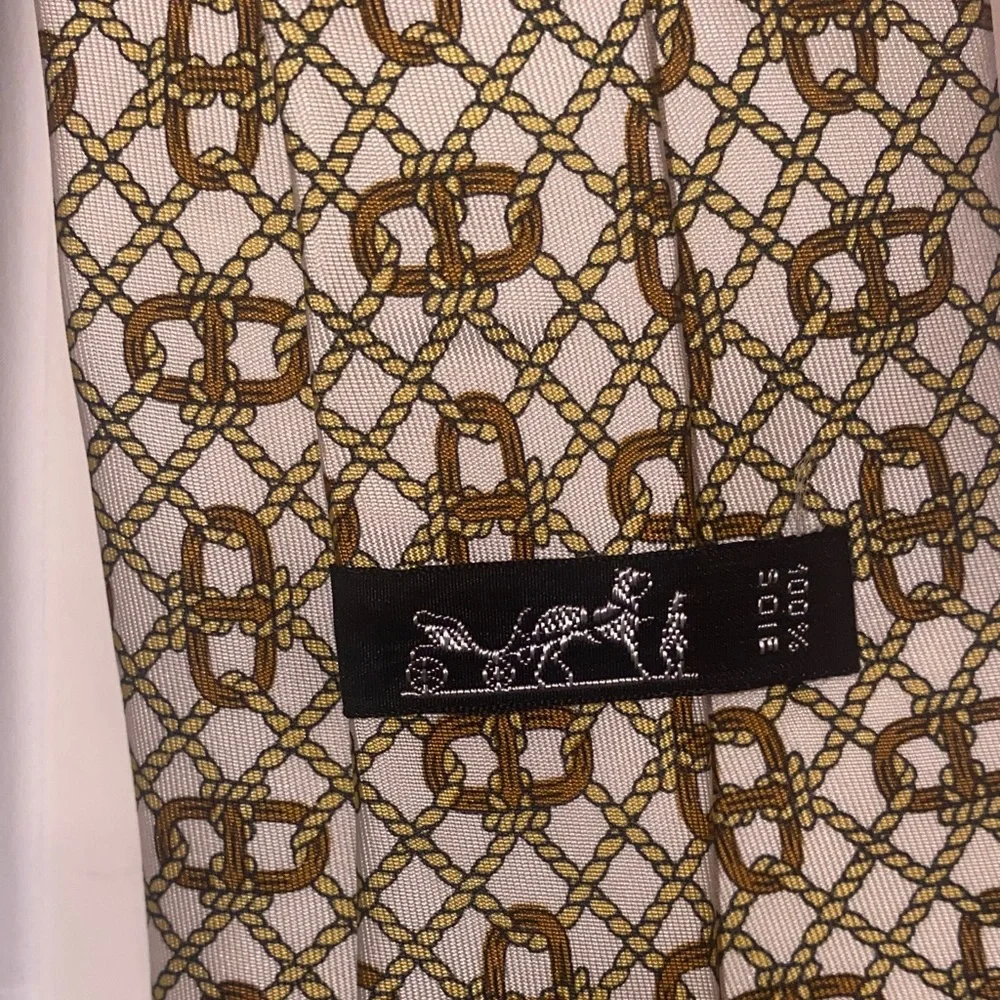 Hermes Silk Geometric Pattern Men's Tie in Beige -Brown and Olive